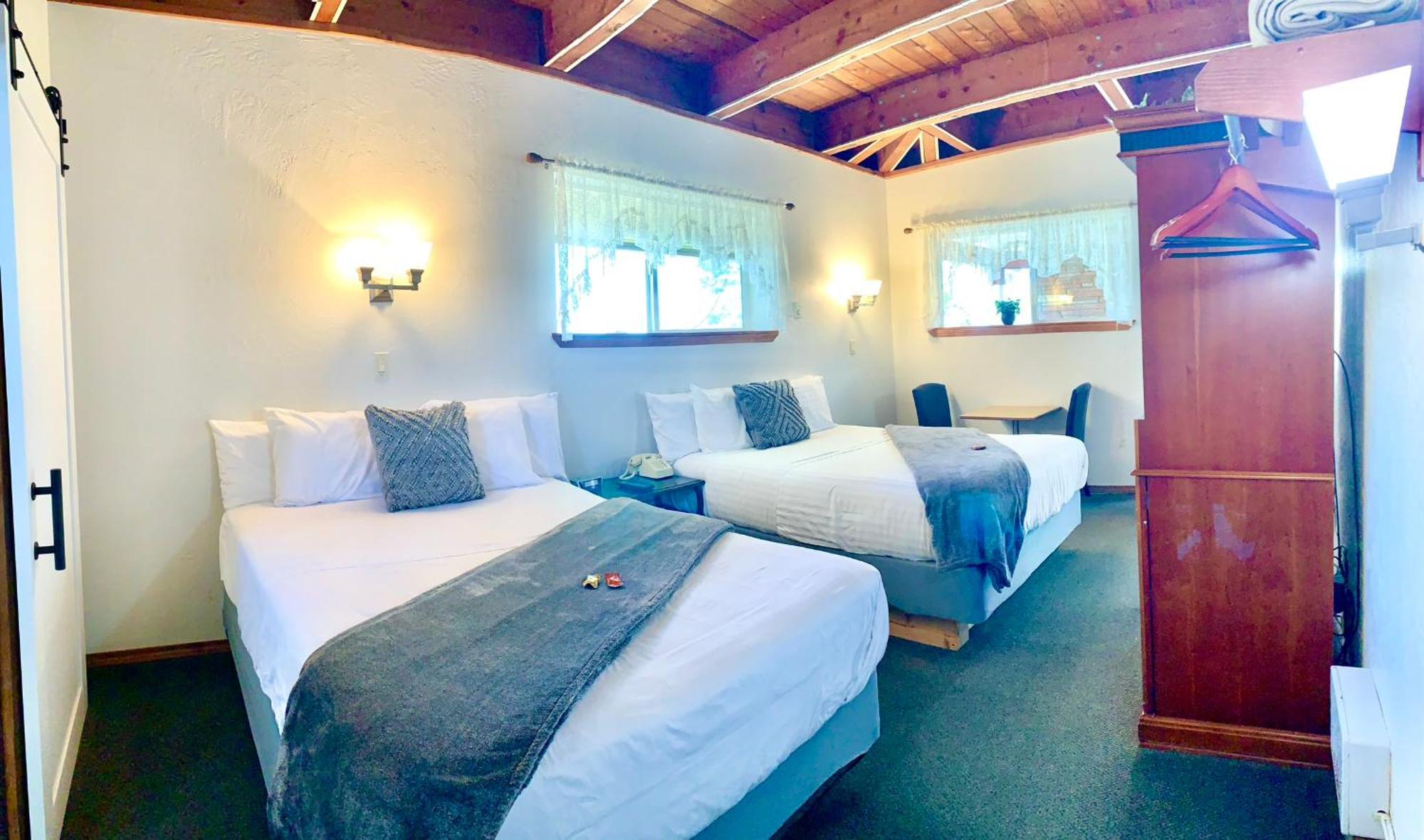 Breakers Boutique Inn Westport Exteriör bild